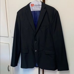 Men’s black blazer